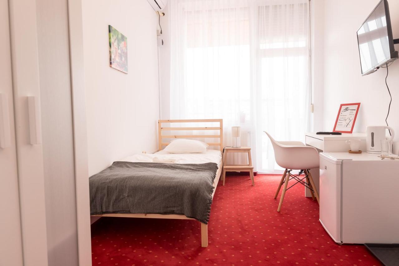 Bao Apartament & Rooms Oradea Exterior foto