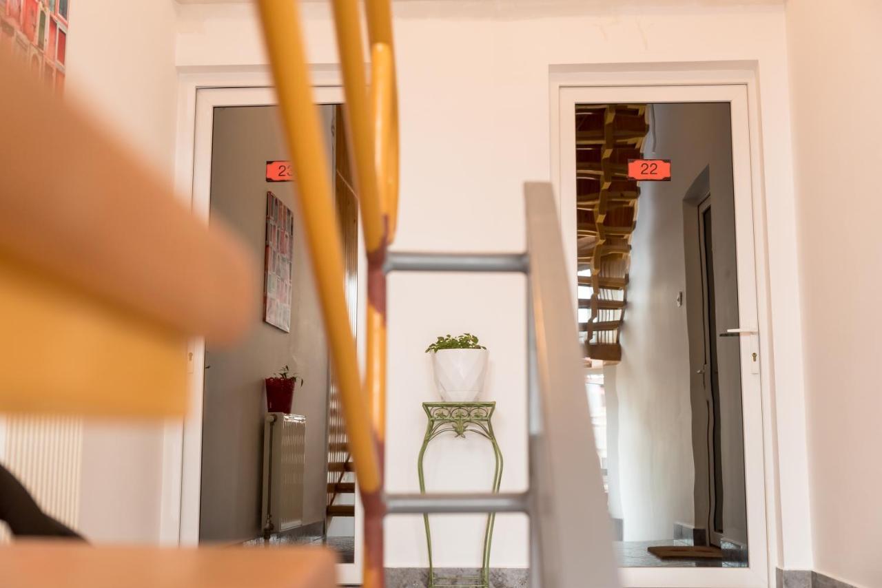 Bao Apartament & Rooms Oradea Exterior foto